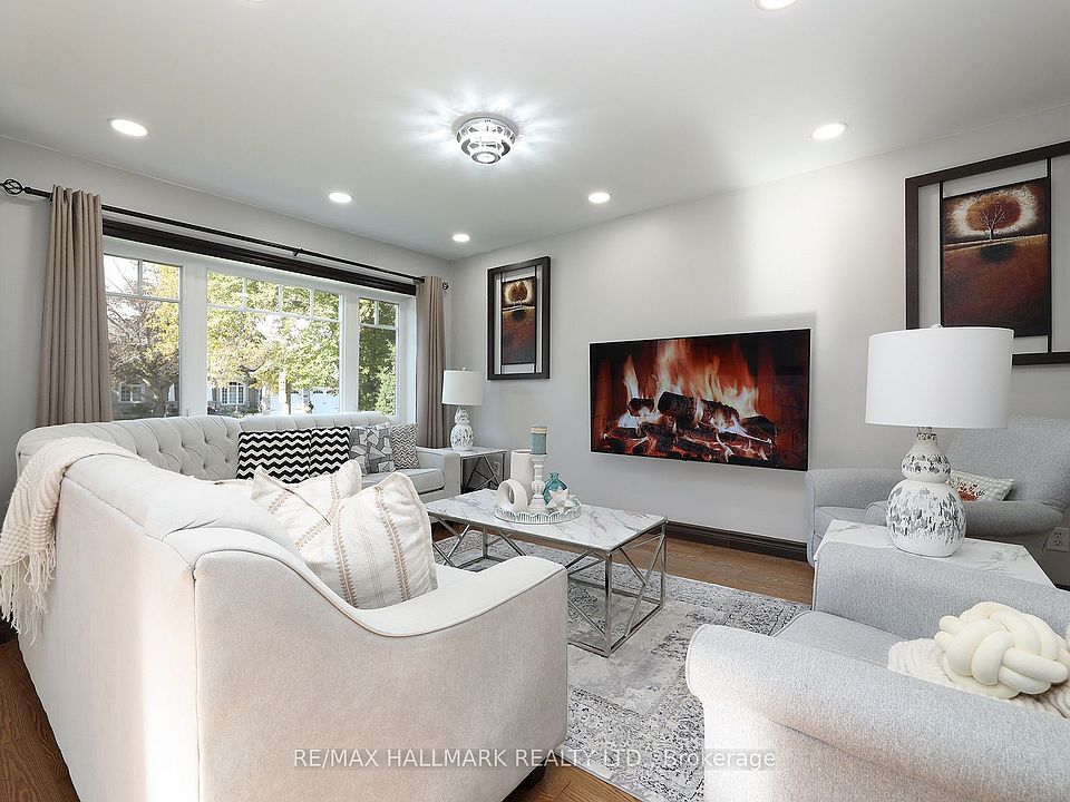 1st image of 11 Brookside Dr