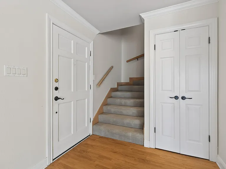 2500 Steck Ave #39 — Photo 4