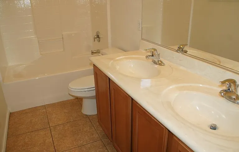 5010 Whispy Breeze Ave — Photo 10