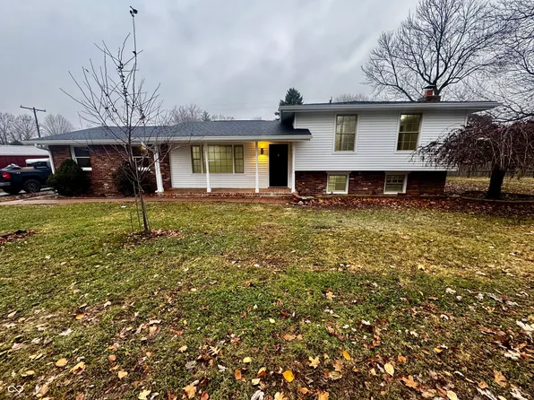 304 Blackford St, Waynetown, IN 47990