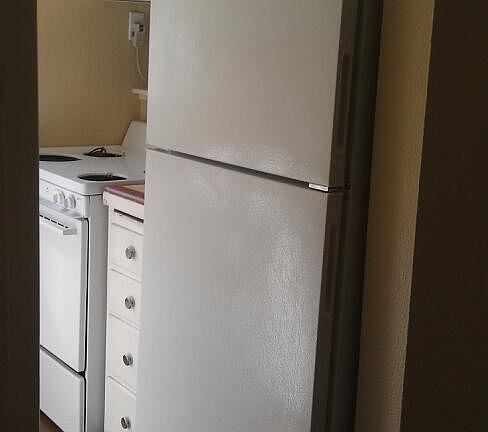 4th image of 1315 G St APT 03