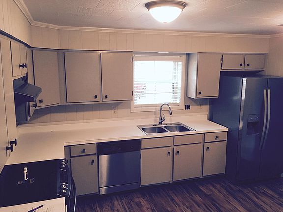 5th image of 418 Bell Downs Dr