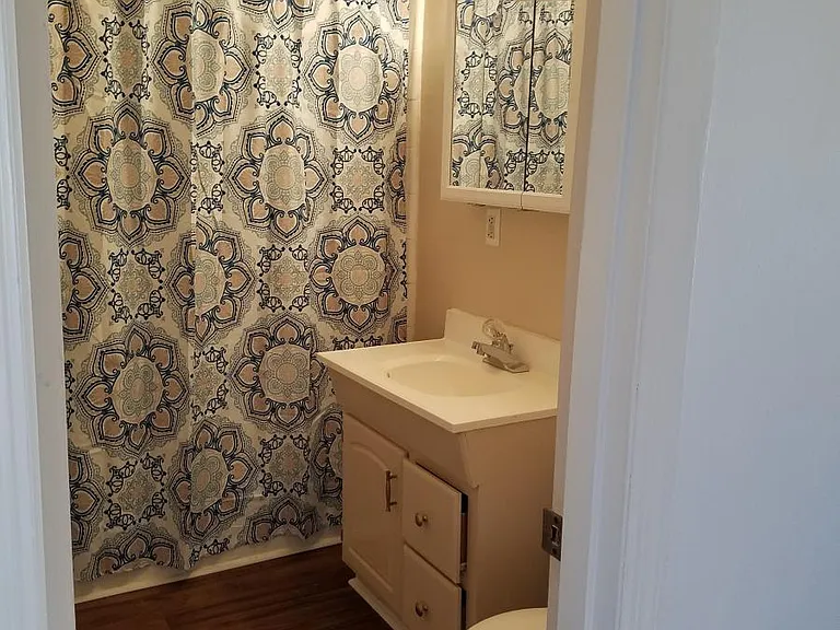 Full Bath