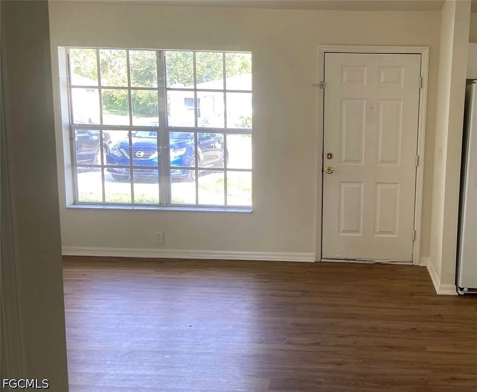 3 bed, 2.0 bath, 1100 sqft, $1,500 — Photo 4