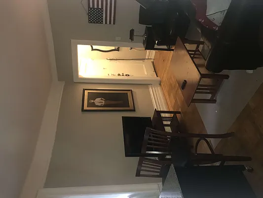 Rented by B Gans Management | media 8