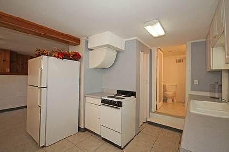 2nd image of 813 S 223rd St