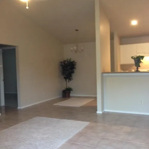 327 Fantail Loop #A Photo 1