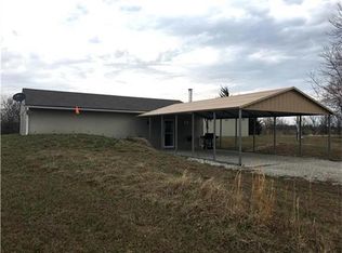 1290 Blue Jay, Odessa, MO 64076