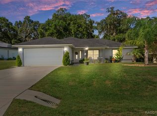 2726 N Canterbury Lake Dr, Hernando, FL 34442
