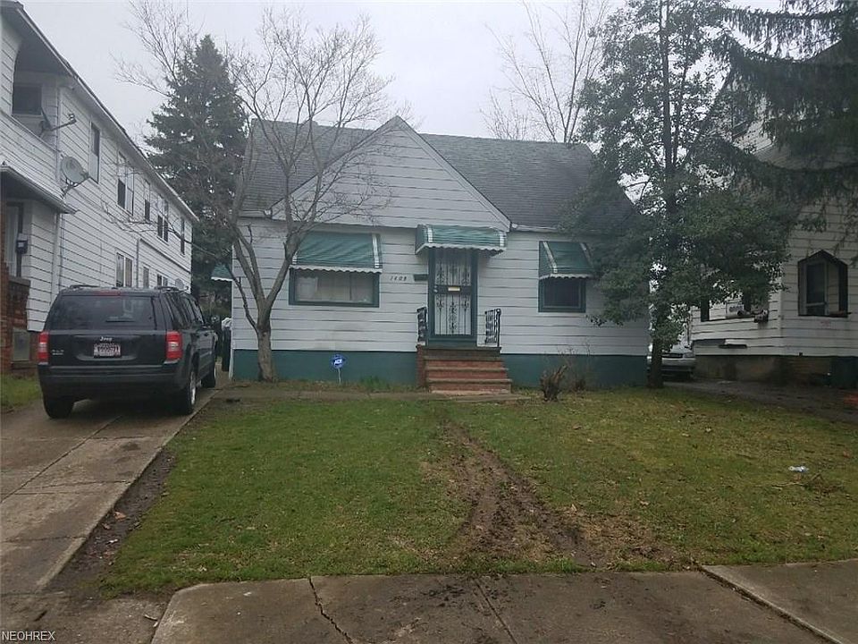 2nd image of 3809 E 153rd St