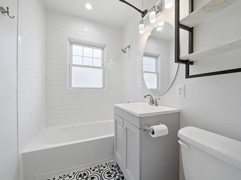 1240 S Birmingham Ave — Photo 22