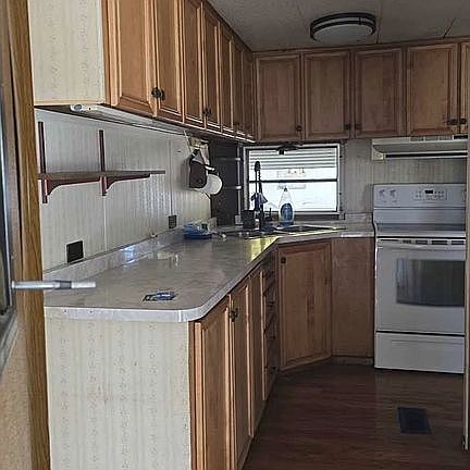 5th image of 1 Carlson Dr