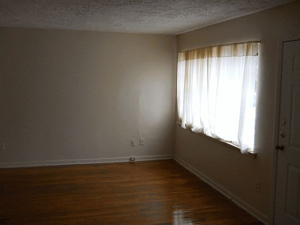 2nd image of 2516 Old Toney Rd