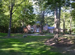 440 Hawthorne Farm Drive, Gates Mills, OH 44040