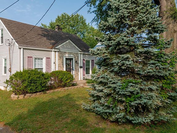 2nd image of 2586 Filson Ave