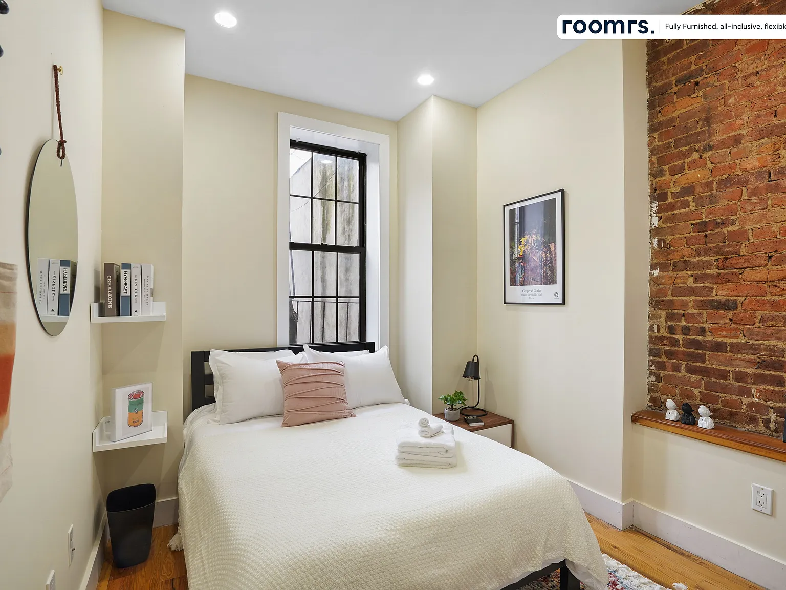 5 bed, 840 sqft, $1,599 — Photo 2