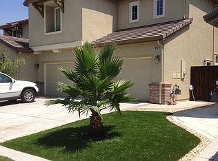 1074 Clear Lake Dr, Oakley, CA 94561