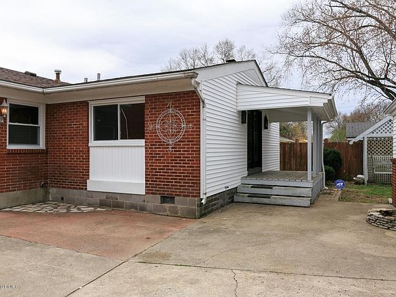 RealTourCast - L Schmid - Scholar (5 of