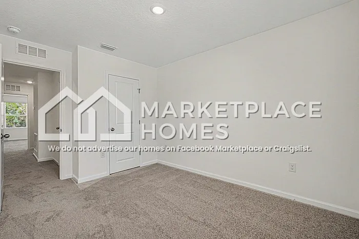 11777 Sylvia St — Photo 21