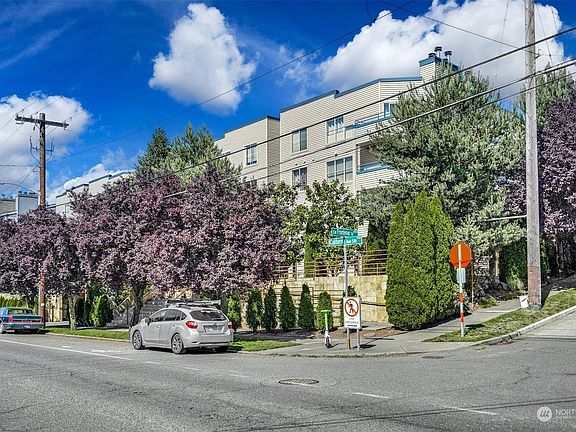 2nd image of 6970 California Ave SW
