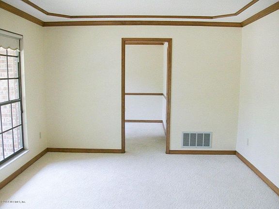 3rd image of 2188 Kensington Ln