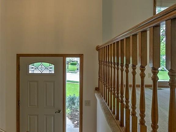 3rd image of 20207 Amelia Ave