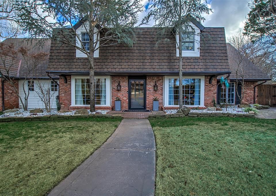 1st image of 808 Rock Hollow Rd