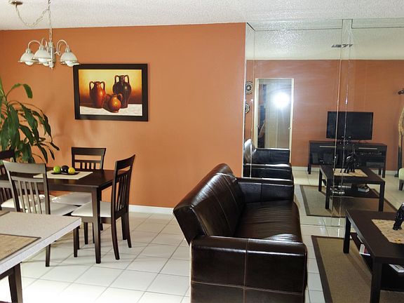 4th image of 2632 Van Buren St APT 2