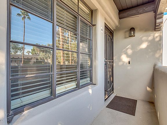 4th image of 1449 E Highland Ave Unit 4