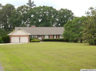 3282 Riddles Bend Rd, Rainbow City, AL 35906