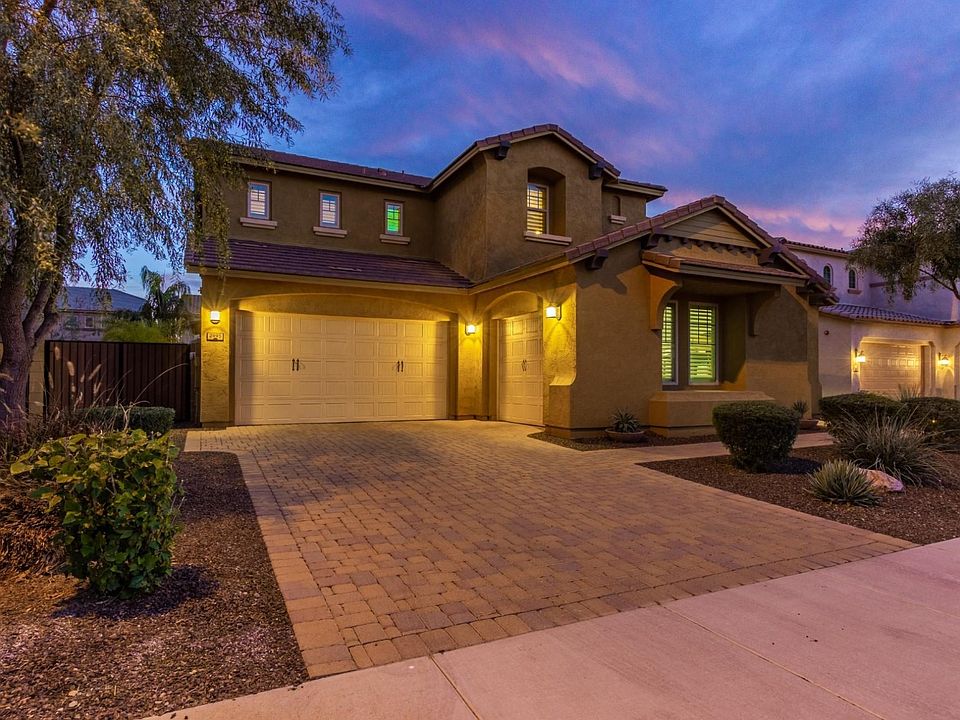 2995 E Derringer Way, Gilbert, AZ 85297
