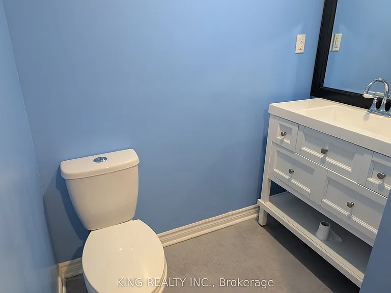 1834 Reilly Walk — Photo 20