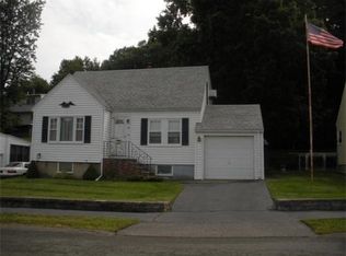 48 W Sigourney St, Lynn, MA 01905