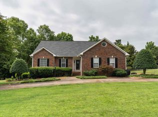 328 Trantham Ct, Inman, SC 29349