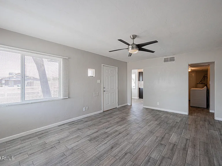 1503 E Harvard St #A — Photo 7