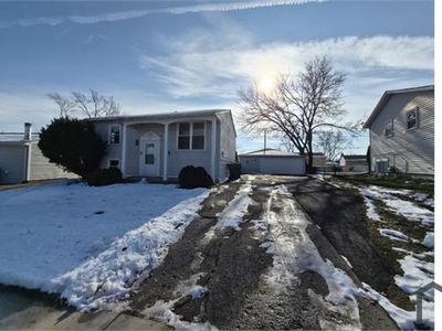 225 McKool Ave, Romeoville, IL, 60446
