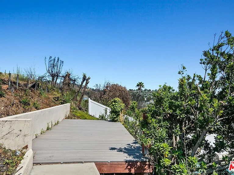 18133 Wakecrest Dr — Photo 13
