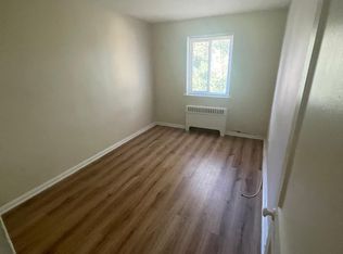 716 E Chester Pike APT D, Ridley Park, PA 19078