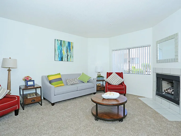 Parc West Apartments — Photo 4