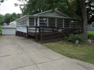 620 Crawford Ave, Barberton, OH 44203