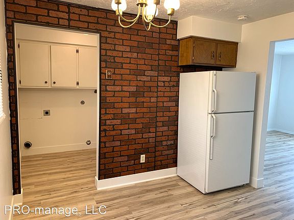 5th image of 545 Hansen Ave #1