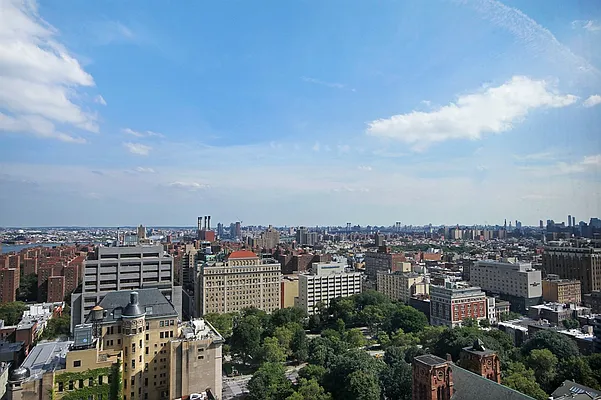 Sold by Corcoran | media 15