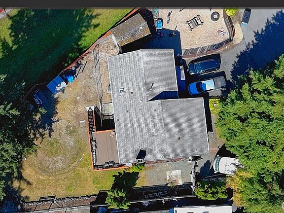 3rd image of 24403 224th Avenue SE