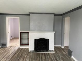 20689 Belvidere Ave, Fairview Park, OH