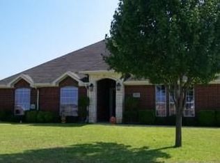 105 Cheyenne Trl S, Newark, TX 76071