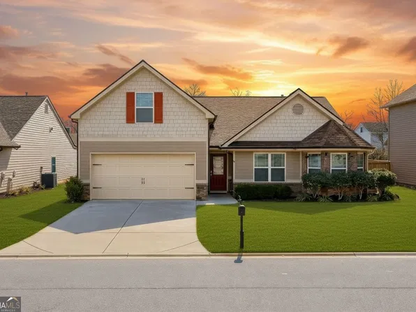 5570 Glenn Ivey Dr, Cumming, GA 30028