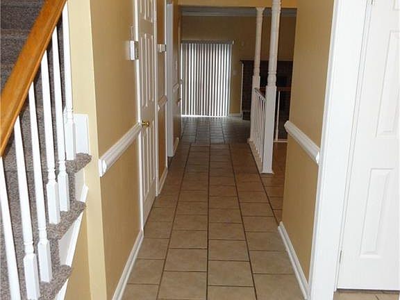 2nd image of 314 Gambrill Ct
