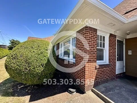 4462 SE Milwaukie Ave — Photo 2