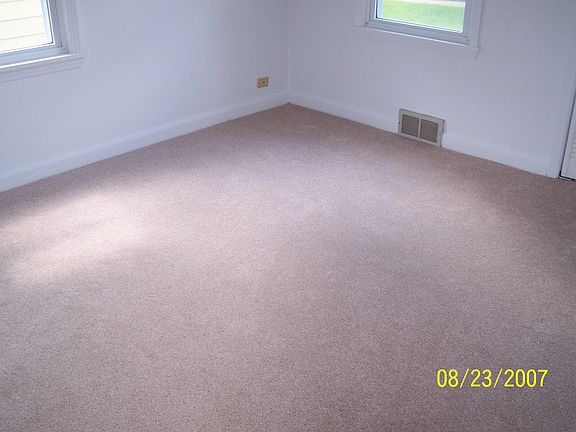 Bedroom 3 - Main Floor