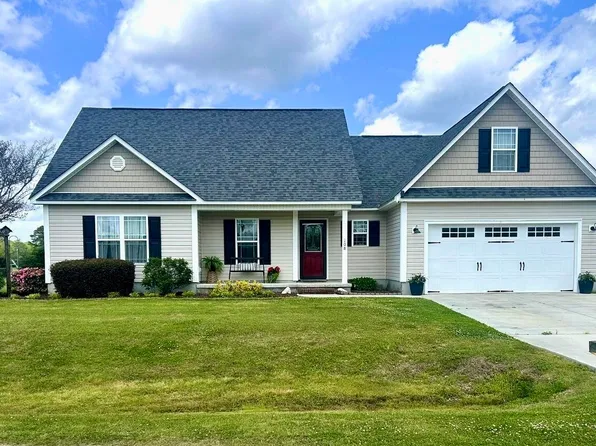 108 High Cottage Lane, Richlands, NC 28574